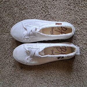 Blowfish Malibu Size 10 Slip On Shoes